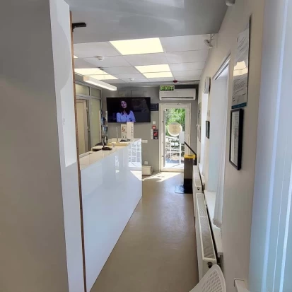 Единец, Улица Независимости, 81/1-4