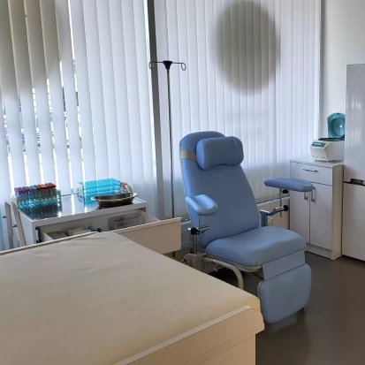 Флорешты, Ул. Штефан чел Маре, 30-7